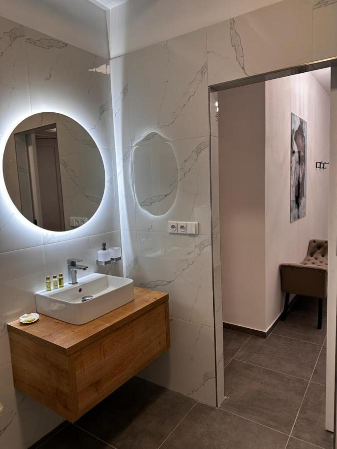 Riverside Apartment Karlovy Vary Dış mekan fotoğraf