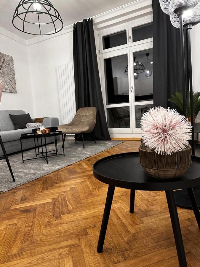 Riverside Apartment Karlovy Vary Dış mekan fotoğraf